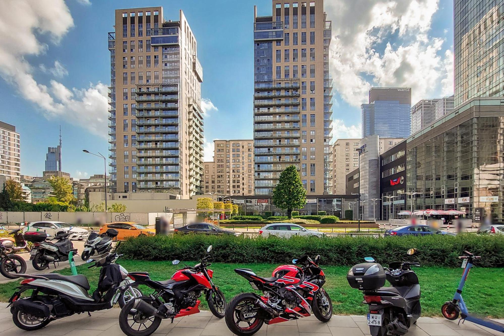 Lumina Spacious Near The Railway Station Apartment Warsaw